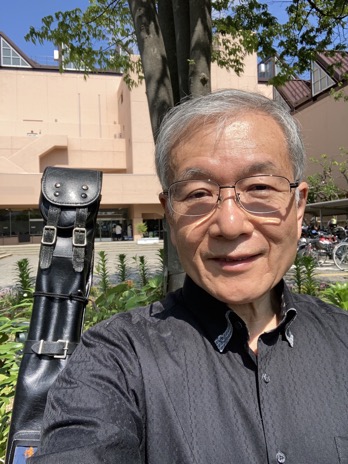 FC9646F6-BA67-403F-8CC1-9BCF70E45064